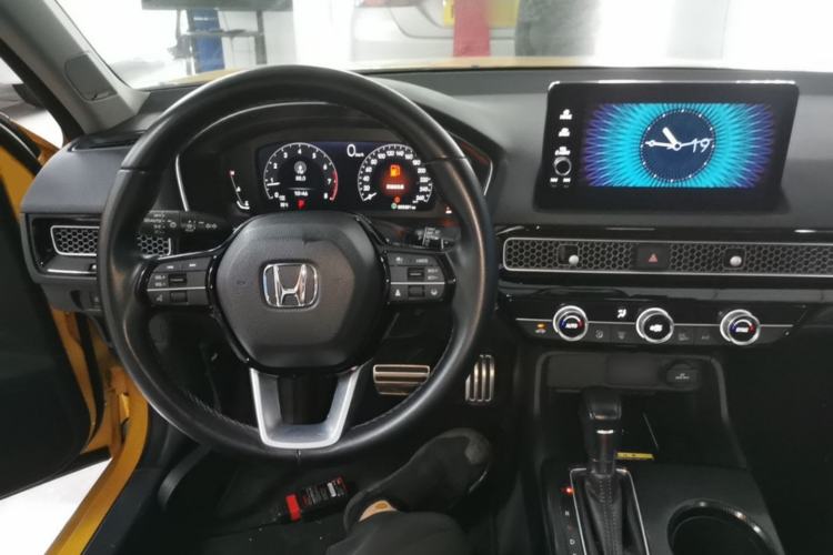 Used Honda Integra 2022 240TURBO CVT Technology Edition Center Console