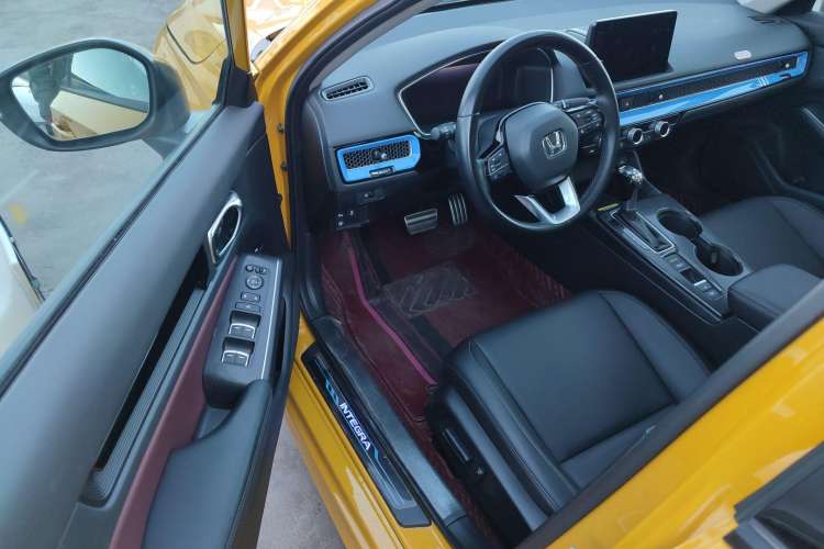 Used Honda Integra 2022 240TURBO CVT Phantom Night Luxury Edition Interior 4