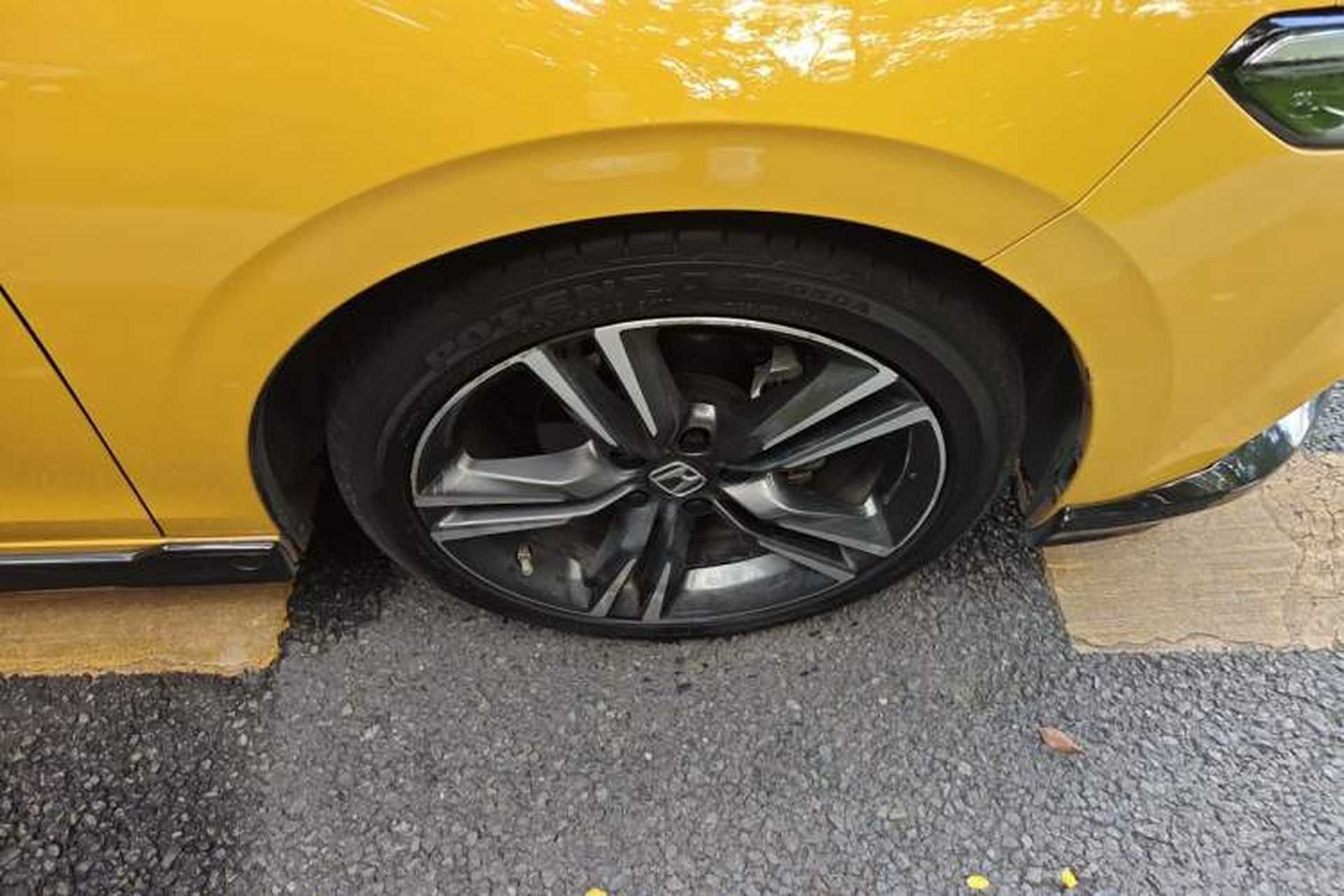 Used Honda Integra 2022 240TURBO CVT Prestige Edition Right Front Wheel Hub