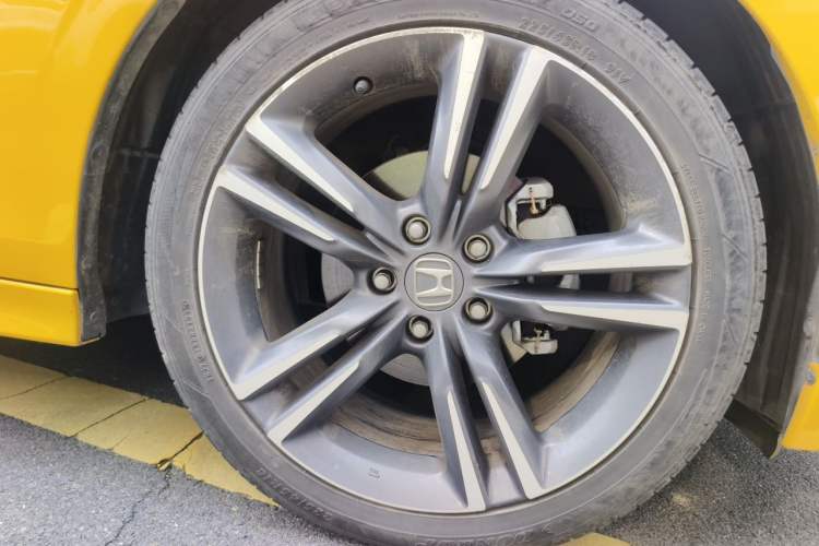 Used Honda Integra 2022 240TURBO CVT Prestige Edition Right Front Wheel Hub