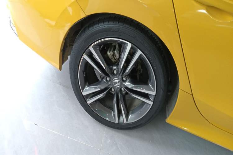 Used Honda Integra 2022 240TURBO CVT Prestige Edition Right Rear Wheel Hub