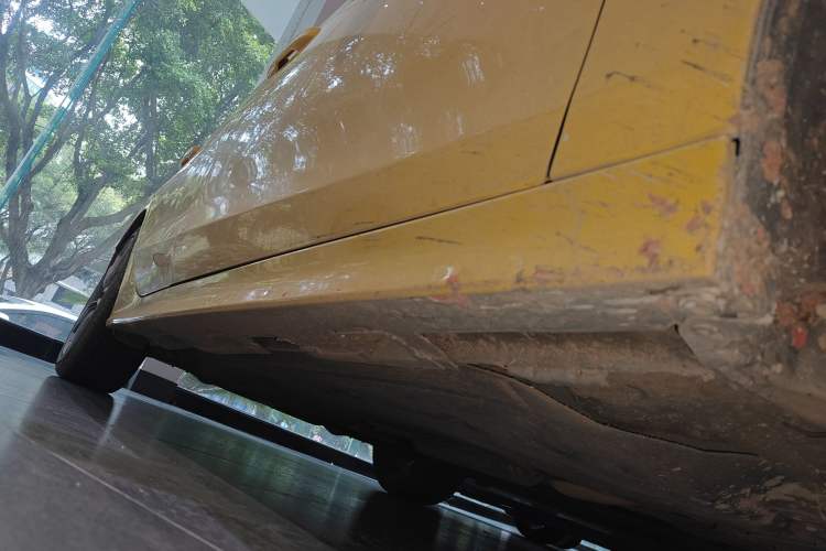 Used Honda Integra 2022 240TURBO CVT Technology Edition Right Side Sill