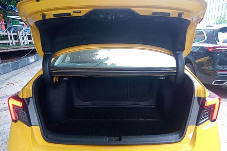 Used Honda Integra 2022 240TURBO CVT Prestige Edition Trunk
