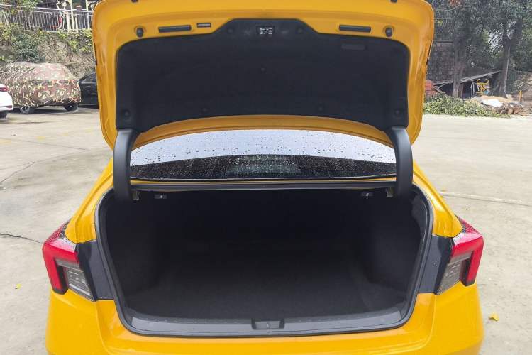 Used Honda Integra 2022 240TURBO CVT Prestige Edition Trunk