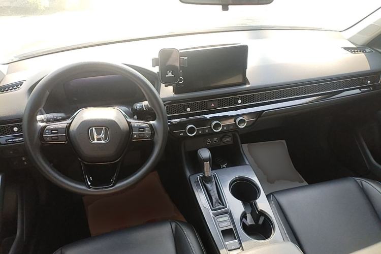 Used Honda Integra 2023 HATCHBACK 240TURBO CVT Trendsetting Edition Center Console