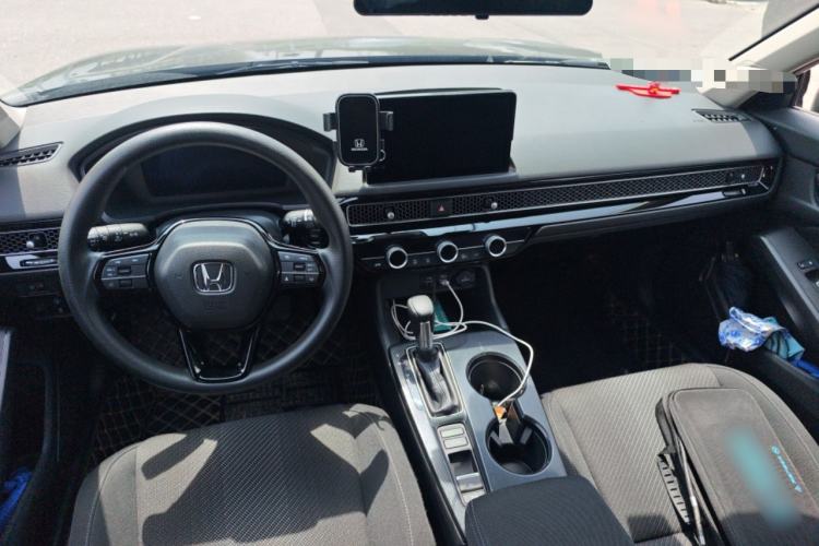 Used Honda Integra 2023 240TURBO CVT Leading Edition Center Console