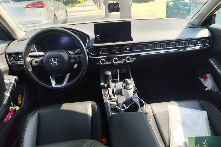 Used Honda Integra 2023 240TURBO CVT Luxury Edition Center Console