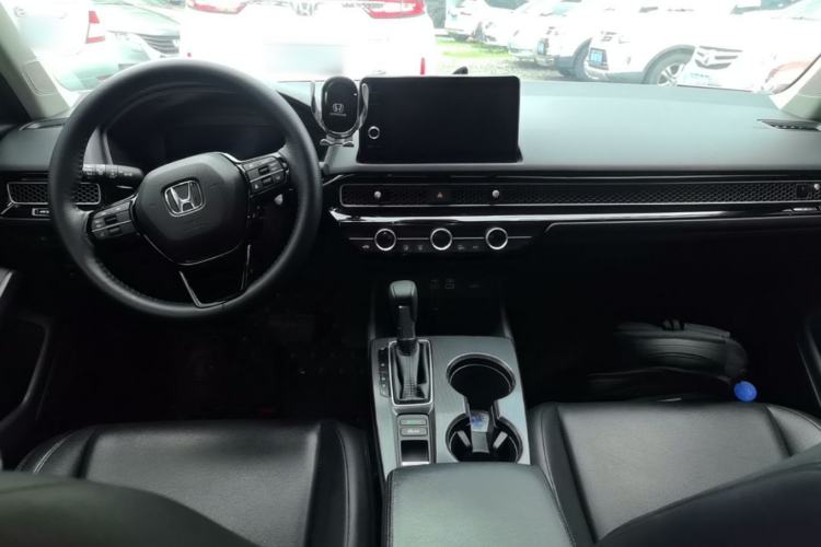 Used Honda Integra 2023 240TURBO CVT Leading Edition Center Console