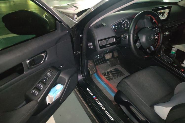 Used Honda Integra 2023 240TURBO CVT Tech Edition Driver Seat