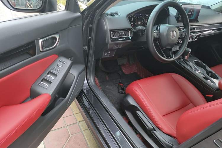 Used Honda Integra 2023 240TURBO CVT Leading Edition Driver Seat