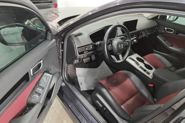 Used Honda Integra 2023 2.0L eHEV Sharp – Premium Edition Driver Seat
