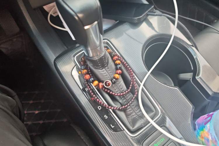 Used Honda Integra 2023 240TURBO CVT Luxury Edition Gear Lever