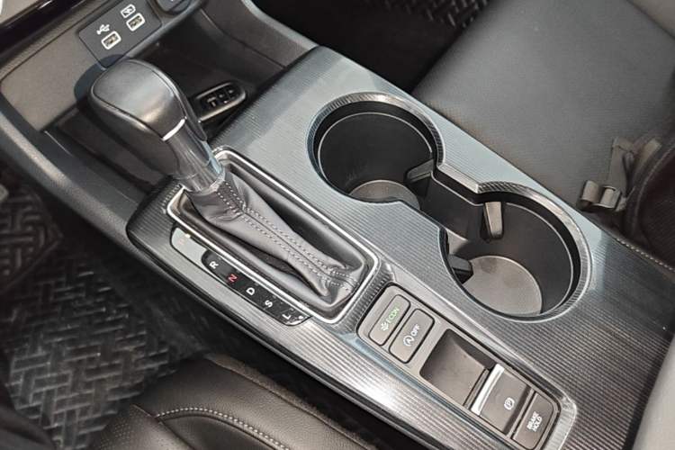 Used Honda Integra 2023 240TURBO CVT Smart Enjoyment Version Gear Lever