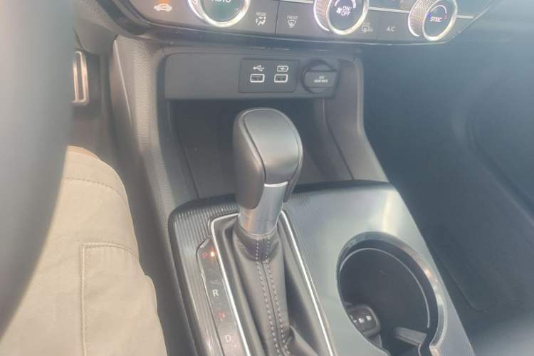 Used Honda Integra 2023 240TURBO CVT Phantom Night·Luxury Edition Gear Lever