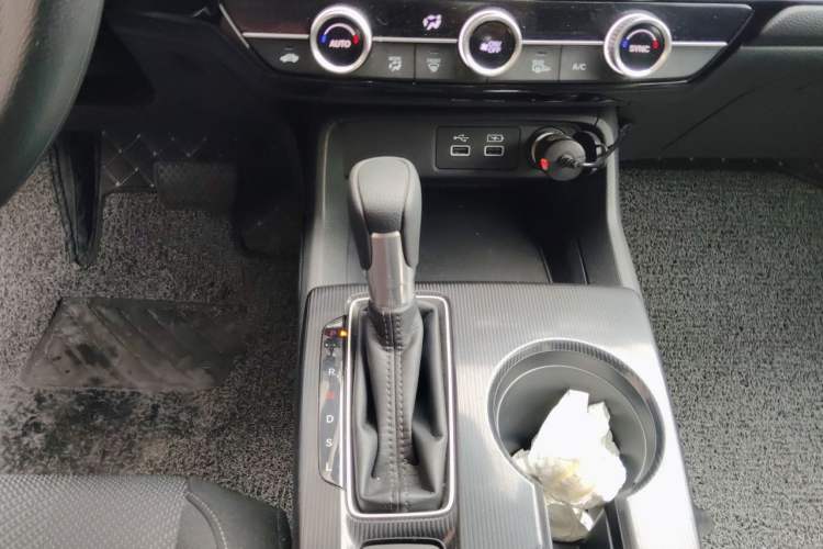 Used Honda Integra 2023 240TURBO CVT Leading Edition Gear Lever