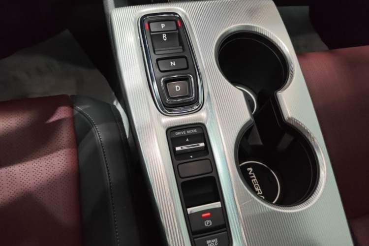 Used Honda Integra 2023 2.0L eHEV Sharp – Premium Edition Gear Lever