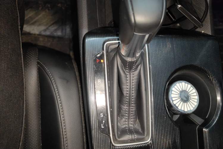 Used Honda Integra 2023 240TURBO CVT Smart Enjoyment Version Gear Lever