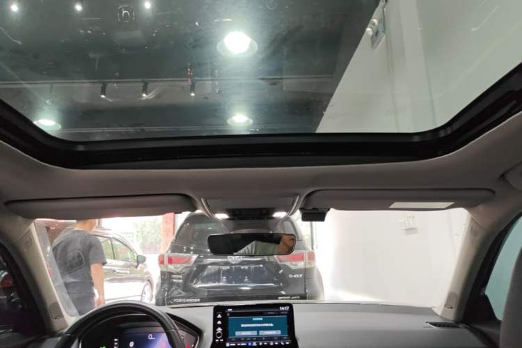 Used Honda Integra 2023 2.0L eHEV Sharp – Premium Edition Headliner