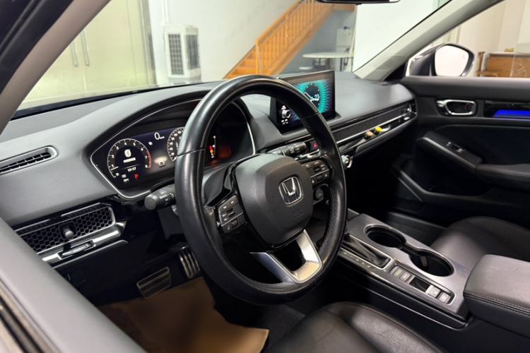 Used Honda Integra 2023 HATCHBACK 240TURBO CVT Phantom Night Luxury Edition Interior 3