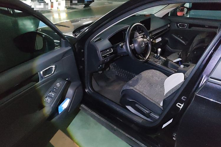 Used Honda Integra 2023 240TURBO Manual Exclusive Edition Interior 3