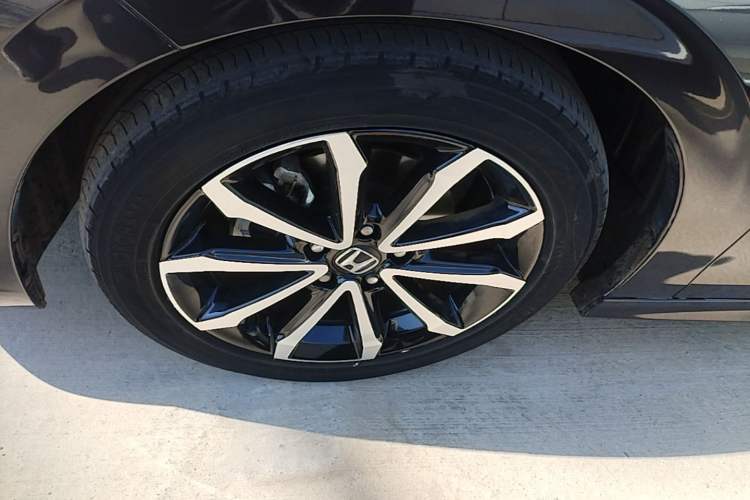 Used Honda Integra 2023 HATCHBACK 240TURBO CVT Trendsetting Edition Left Front Wheel Hub