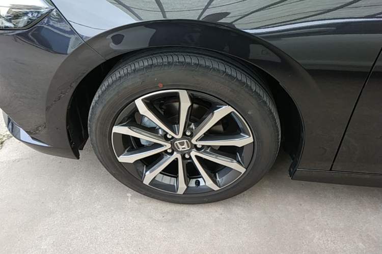Used Honda Integra 2023 240TURBO CVT Luxury Edition Left Front Wheel Hub