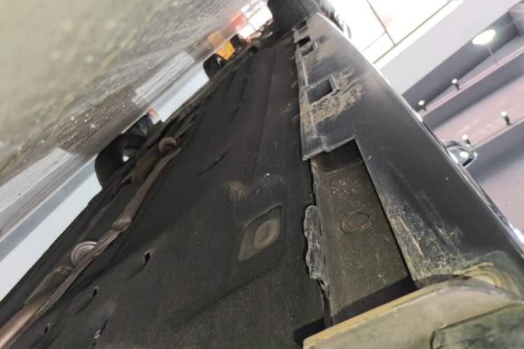 Used Honda Integra 2023 2.0L eHEV Sharp – Premium Edition Left Side Sill