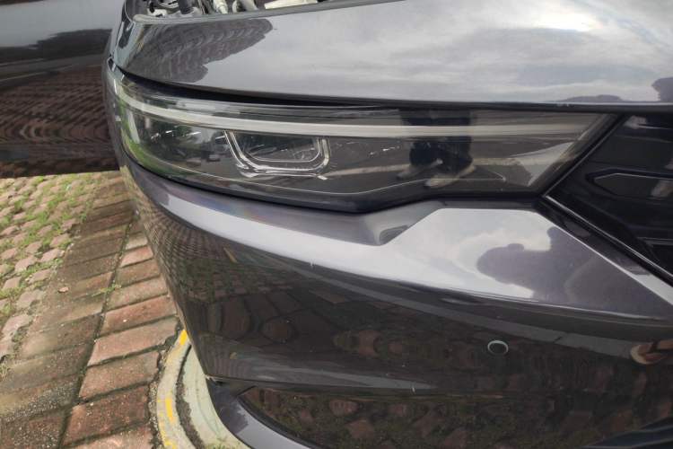 Used Honda Integra 2023 240TURBO CVT Luxury Edition Right Front Headlight