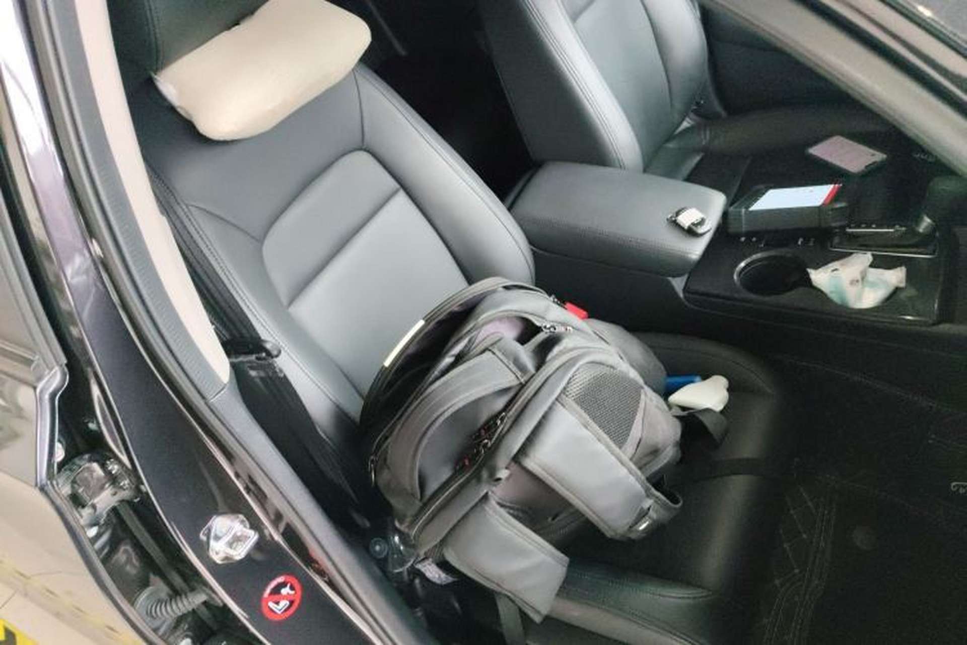 Used Honda Integra 2023 240TURBO CVT Tech Edition Right Front Seat