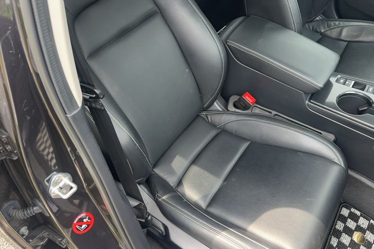 Used Honda Integra 2023 240TURBO CVT Tech Edition Right Front Seat