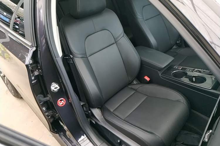 Used Honda Integra 2023 240TURBO CVT Luxury Edition Right Front Seat