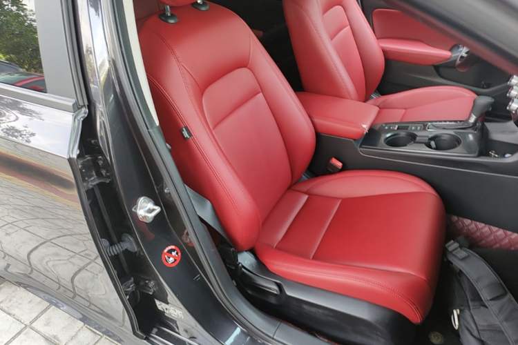 Used Honda Integra 2023 240TURBO CVT Leading Edition Right Front Seat