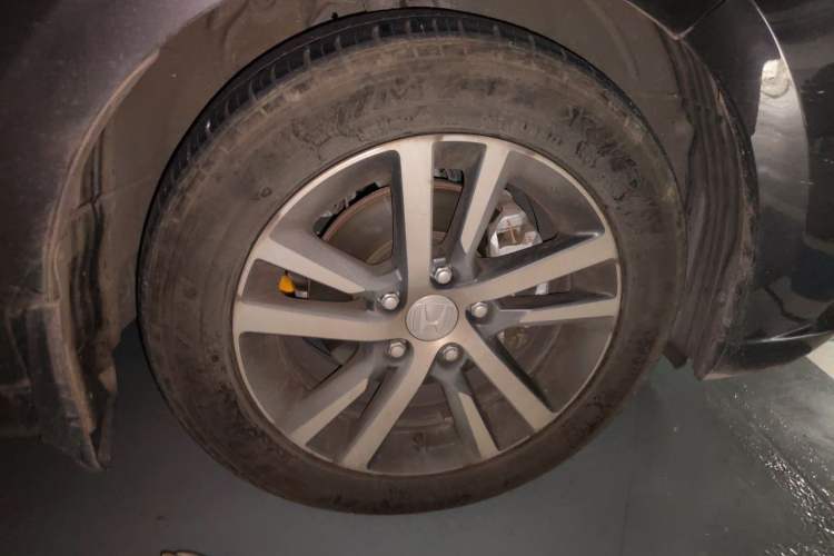 Used Honda Integra 2023 240TURBO CVT Tech Edition Right Front Wheel Hub