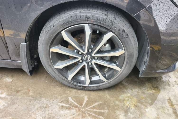 Used Honda Integra 2023 HATCHBACK 240TURBO Manual Exclusive Edition Right Front Wheel Hub