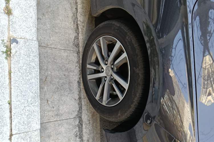 Used Honda Integra 2023 240TURBO CVT Leading Edition Right Front Wheel Hub
