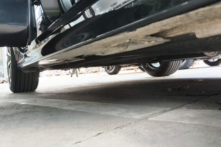 Used Honda Integra 2023 240TURBO CVT Luxury Edition Right Side Sill