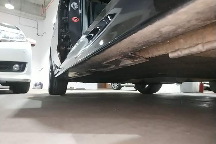Used Honda Integra 2023 HATCHBACK 240TURBO CVT Phantom Night Luxury Edition Right Side Sill