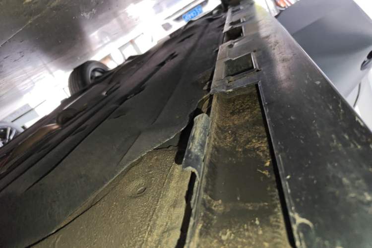 Used Honda Integra 2023 2.0L eHEV Sharp – Premium Edition Right Side Sill