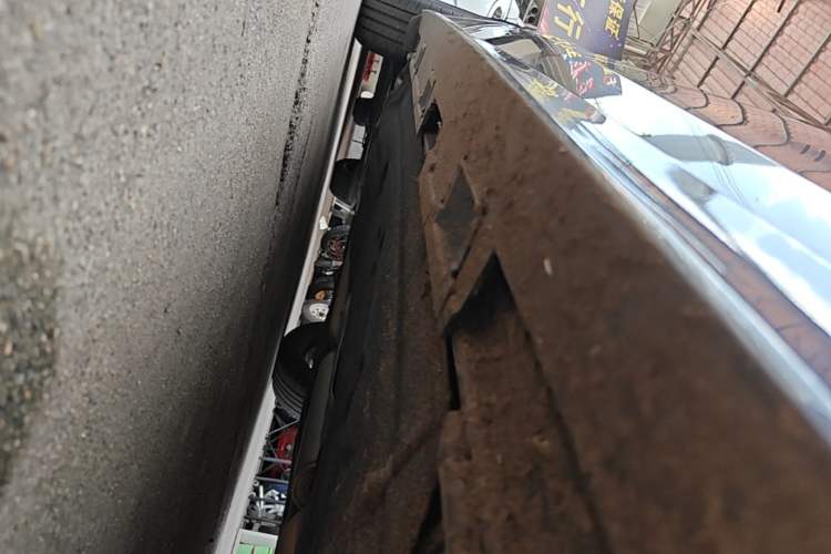 Used Honda Integra 2023 240TURBO CVT Leading Edition Right Side Sill
