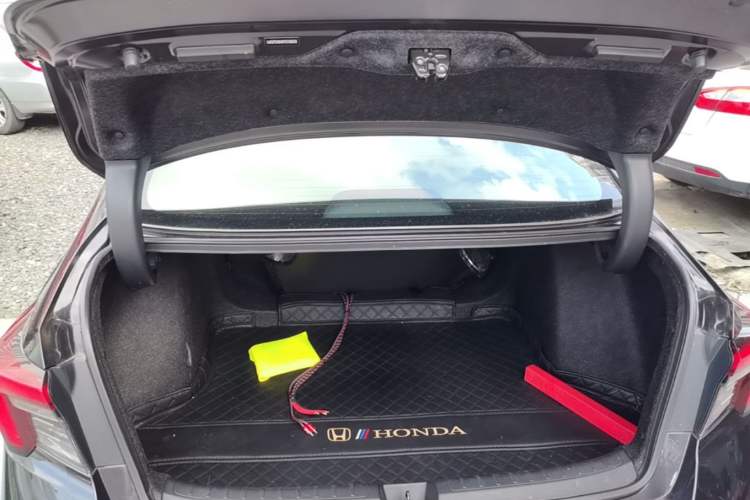 Used Honda Integra 2023 240TURBO CVT Leading Edition Trunk