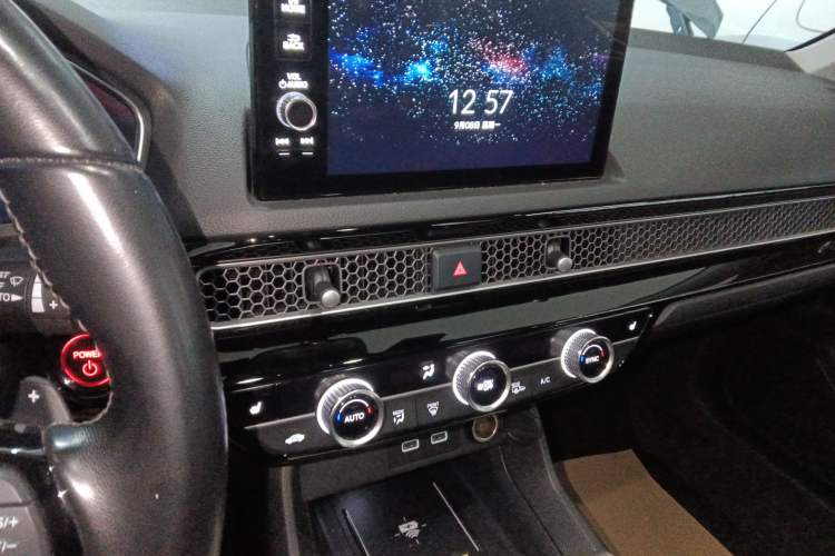 Used Honda Integra 2023 2.0L eHEV Sharp – Premium Edition Audio And AC Panel