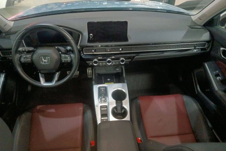 Used Honda Integra 2023 2.0L eHEV Sharp – Premium Edition Center Console