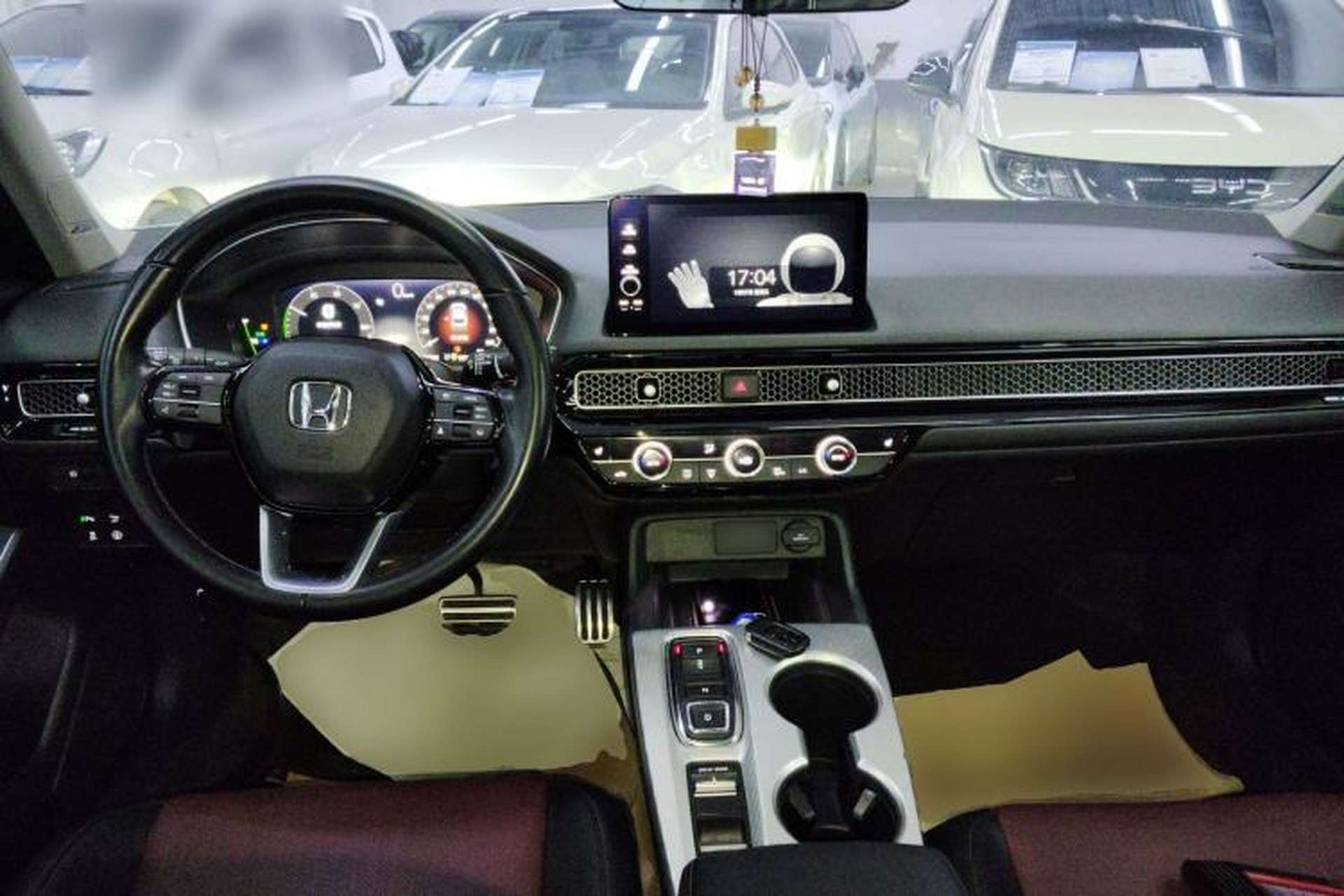 Used Honda Integra 2023 2.0L eHEV Sharp – Premium Edition Center Console