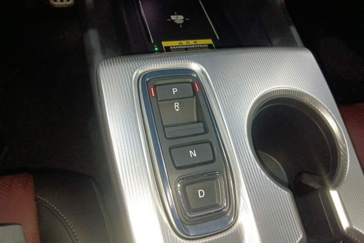 Used Honda Integra 2023 2.0L eHEV Sharp – Premium Edition Gear Lever
