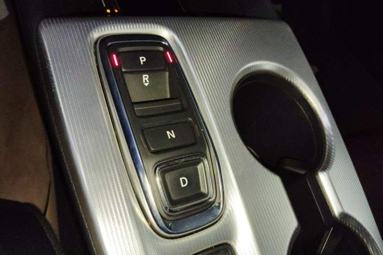 Used Honda Integra 2023 2.0L eHEV Sharp – Premium Edition Gear Lever
