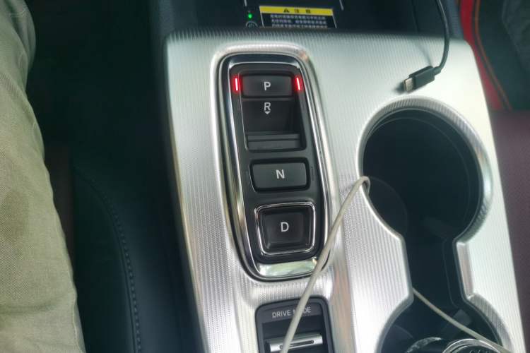Used Honda Integra 2023 2.0L eHEV Sharp – Premium Edition Gear Lever
