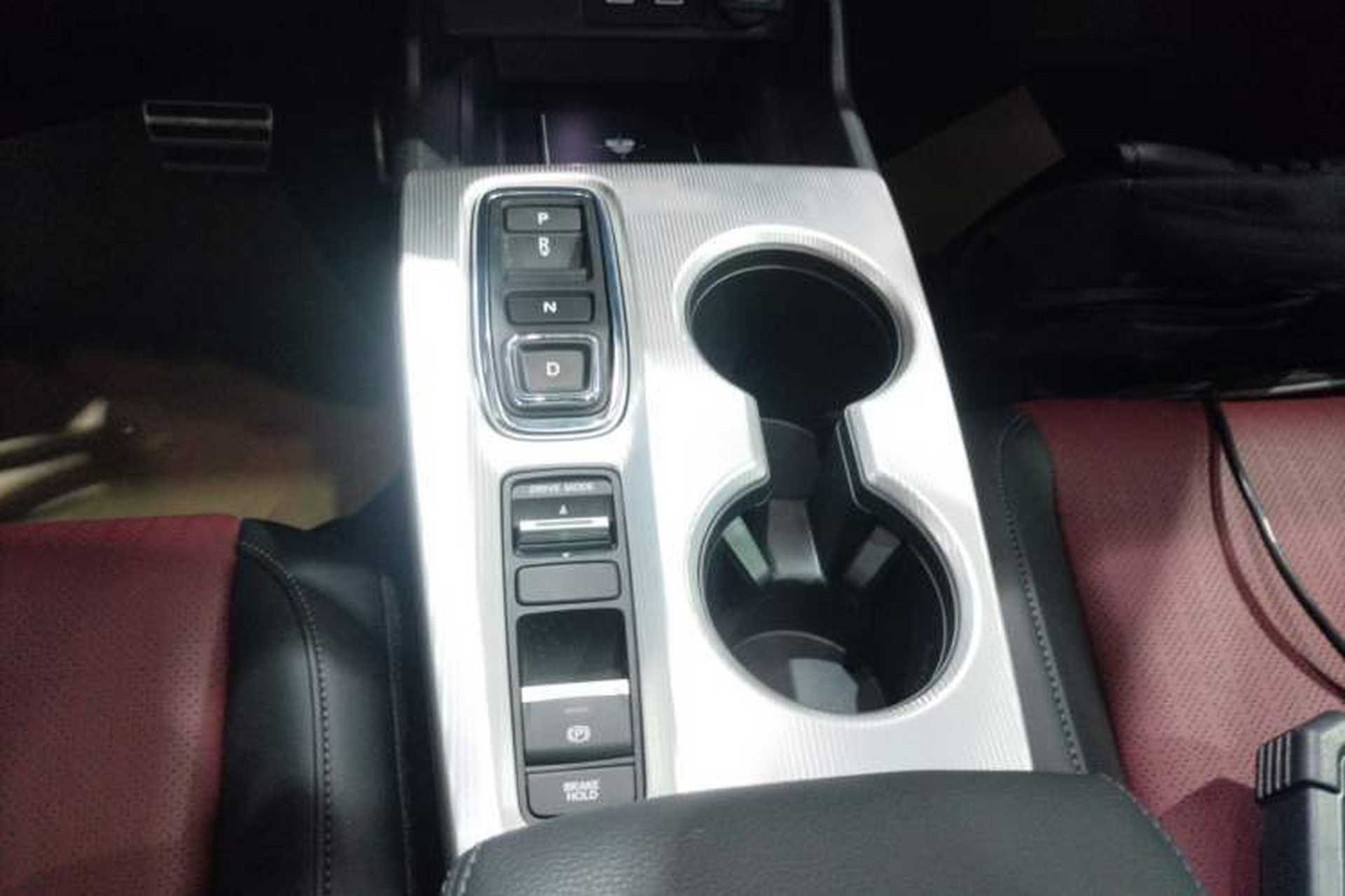 Used Honda Integra 2023 2.0L eHEV Sharp – Premium Edition Gear Lever