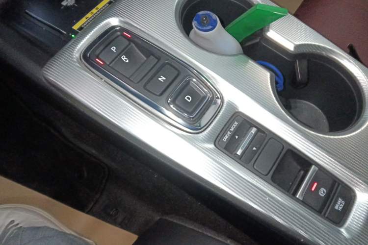 Used Honda Integra 2023 2.0L eHEV Sharp – Premium Edition Gear Lever