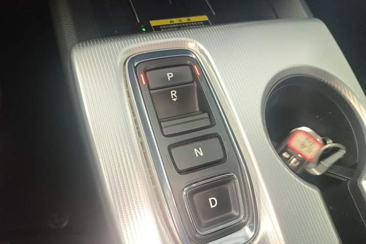 Used Honda Integra 2023 2.0L eHEV Sharp – Premium Edition Gear Lever