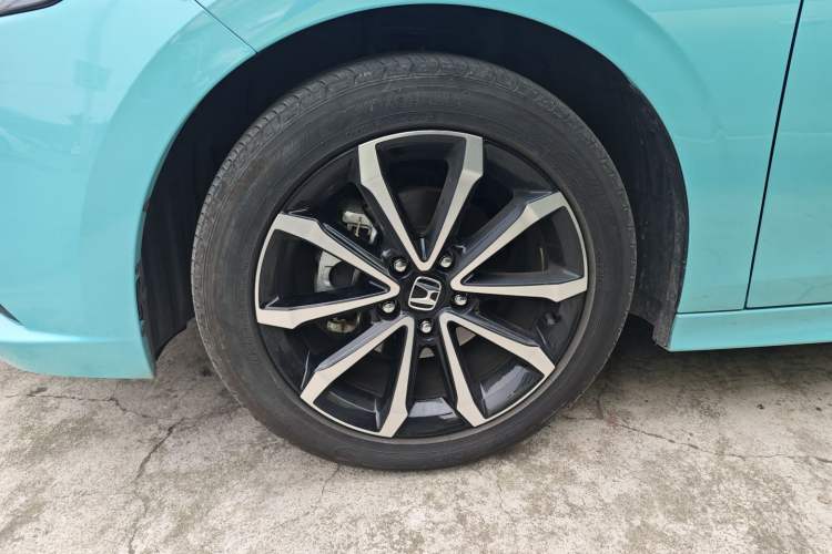 Used Honda Integra 2023 240TURBO CVT Phantom Night · Tech Edition Left Front Wheel Hub